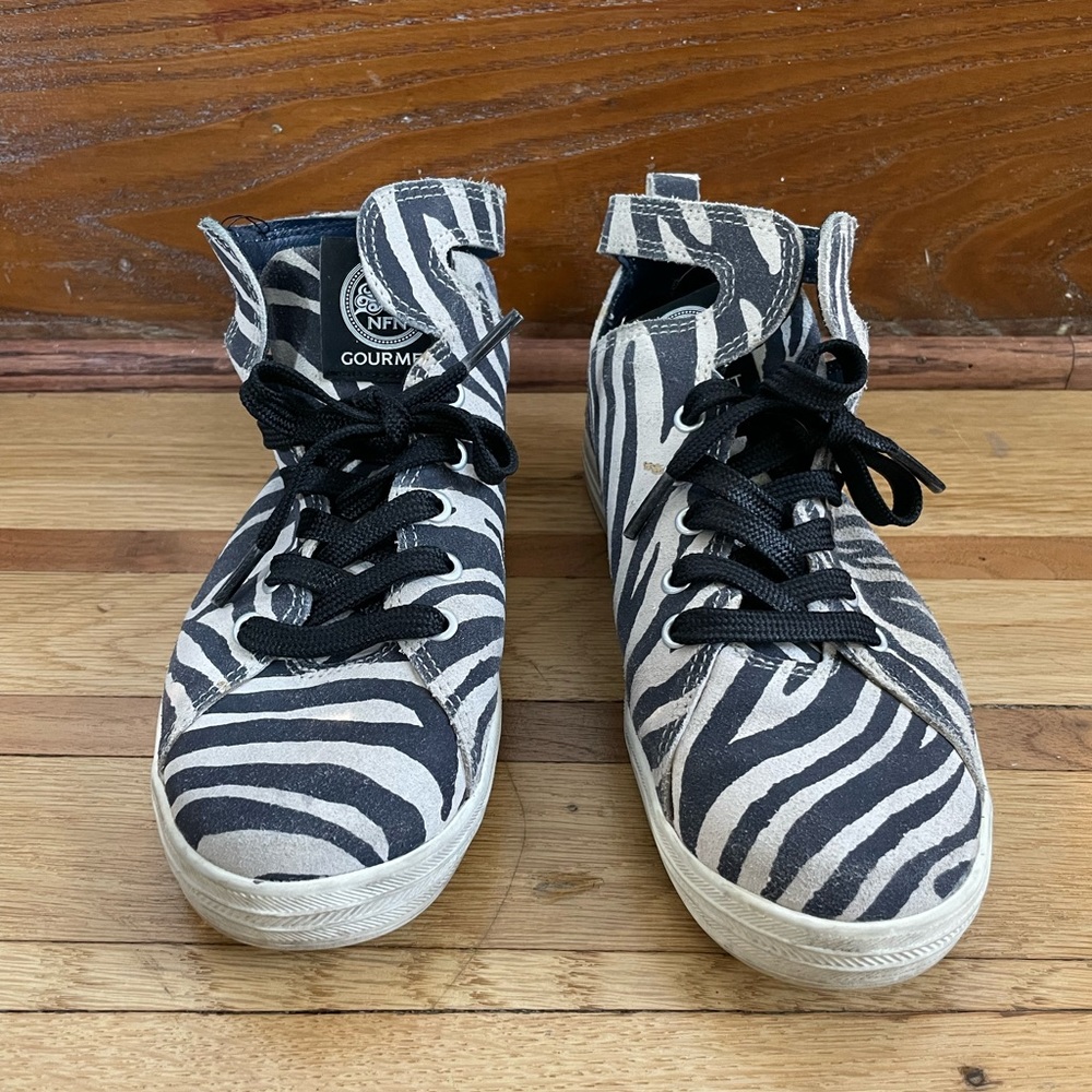 Gourmet NFN Uno black white tiger Print Sneakers